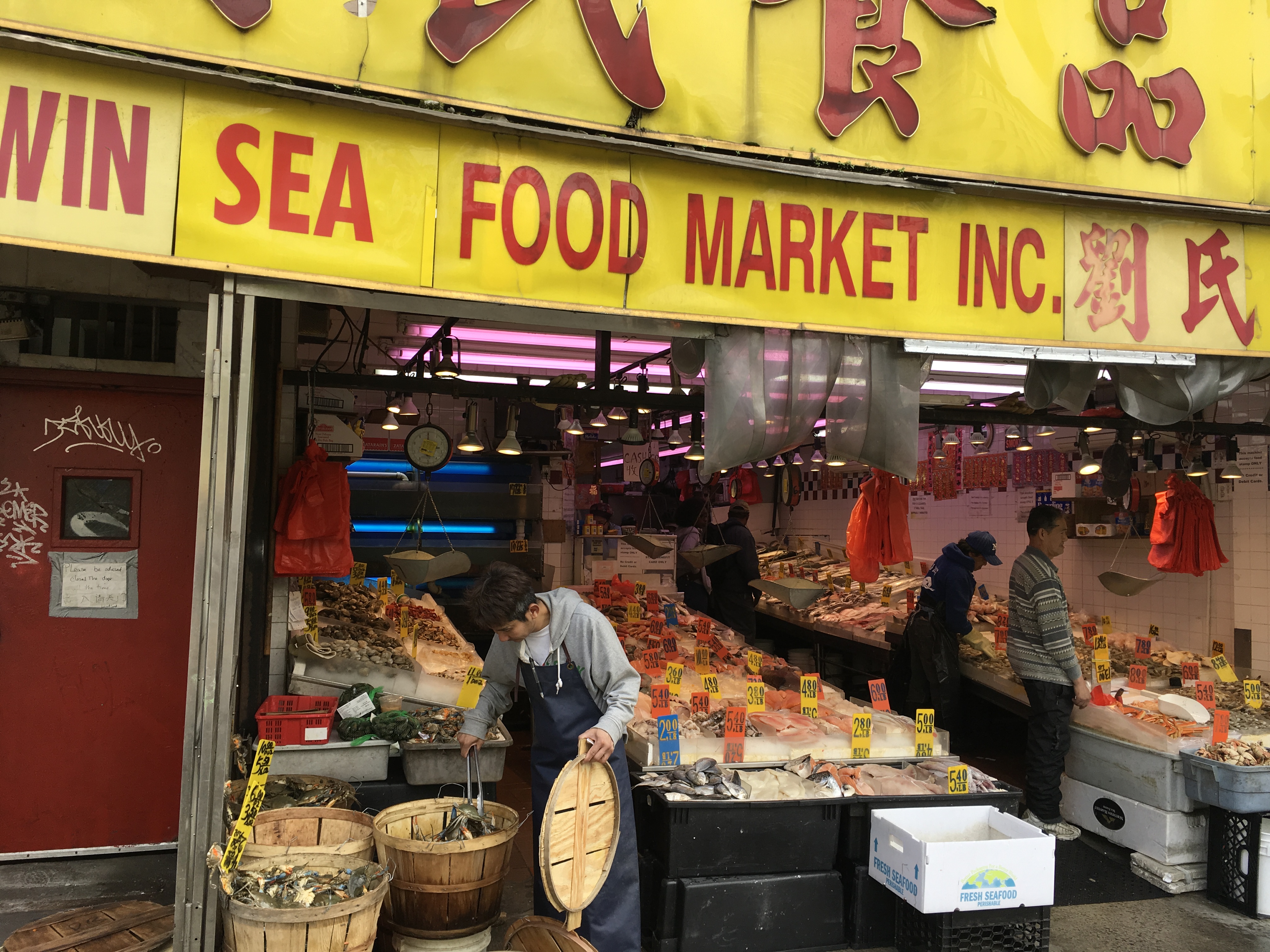 Canal Street Market in New York - A Chinatown oasis