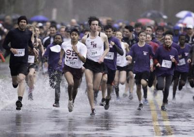 Ryan Fowkes (354) and Gustavo Morastitla (507) were to duke it out in the rain Saturday at the Katy’s Courage 5K in Sag Harbor, the first road race of the season, with Fowkes winning out by about six seconds.