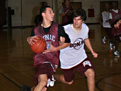 Thomas King, at left, and Danny McKee figure to spark the Bonackers this winter.