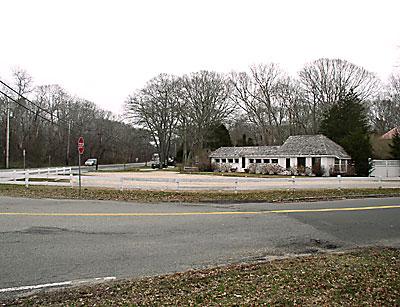 Concerned Citizens of Wainscott are appealing a June 2, 2011, determination by the town’s senior building inspector, Tom Preiato, that allows Michael Davis to build a 600-square-foot house and garage on a commercially used parcel in a residential zone.