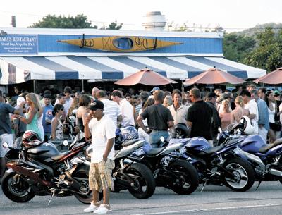 Cyril’s Fish House on Napeague is one of several restaurants and bars that attract large outdoor crowds. A new East Hampton Town initiative could force owners to provide additional bathrooms.