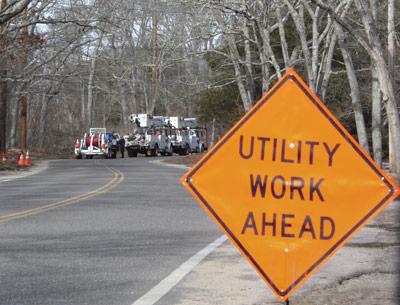 Opposition continued to mount to an ongoing PSEG Long Island project to install new, taller utlity poles between East Hampton Village and Amagansett.