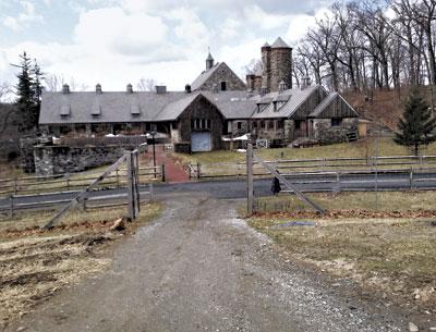 One of the working farm buildings at Stone Barns that contribute to Dan Barber’s whimsical creations of the day, served at the Blue Hill restaurant there on slabs of bark, slate, tree trunks, and mini-tables, among other surfaces.