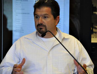 Steve Kalimnios of the Royal Atlantic motel speaking at the April 22 meeting