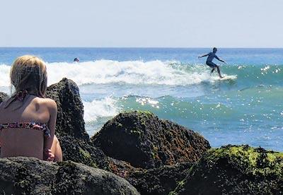 The waves for the Rell Sunn surf contest on Saturday could not have been better; a sweet north wind shaped up a modest south swell to create a perfect stage for young surfers to strut their stuff.