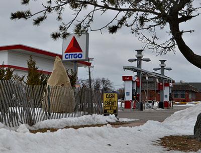 Citgo wants to erect a canopy over its newly expanded pump island.