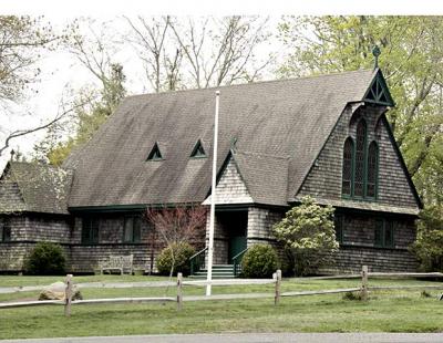 St. Thomas Chapel in Amagansett may become a base from which to build a year-round congregation serving the South Fork’s Latino community.