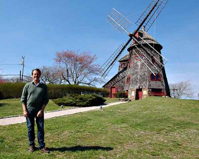 Geoffrey Drummond has surfaced on the Stony Brook Southampton campus as the executive director of Food Lab, which will hold its first conference beginning June 5.