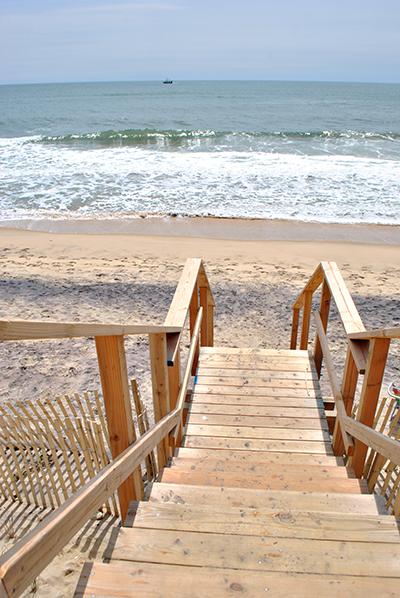 Stairways that have replaced sand paths to the downtown Montauk beach could cause difficulty not only to the disabled but to beachgoers laden with gear or carrying children, a Montauk hotel owner has said.