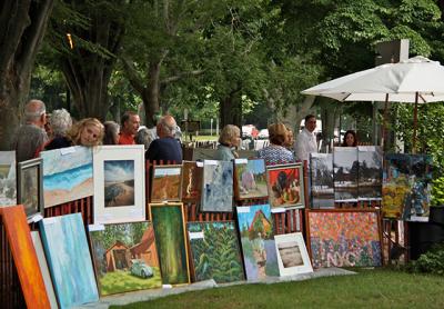 Guild Hall’s Clothesline Art Sale will take place Saturday from 9 a.m. to 4 p.m. An institution for professional and amateur decorators and armchair aesthetes, the sale boasts hundreds of paintings, prints, collages, photographs, and small sculptures, all by East End artists. There is nothing that costs more than $2,200, and many works can be found for $75.