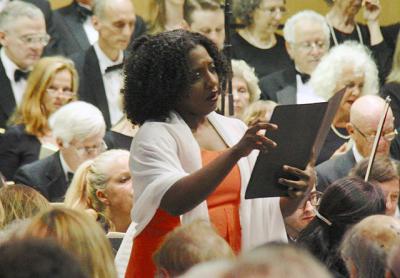 The soprano Ileana Santamaria was featured in a Choral Society of the Hamptons concert Saturday.