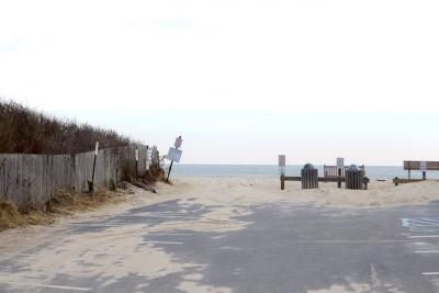 Deepwater Wind hopes to bring a cable from its planned South Fork Wind Farm ashore at Beach Lane in Wainscott and has asked for early assurances from town officials that it will be allowed to do so.