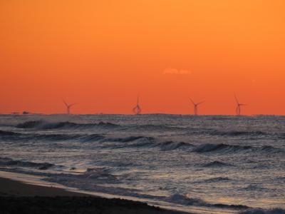 The Block Island wind turbines were visible at dawn on Monday from the ocean beach in Montauk.