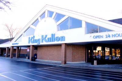 On the South Fork, there is a King Kullen in the Bridgehampton Commons.