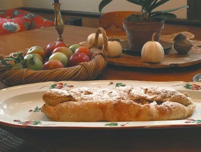 The old adage “One bad apple spoils the rest” is actually true. Choose apples that are unblemished, fragrant, and firm. And if making crust or strudel dough seems intimidating, feel free to cheat and buy them premade.