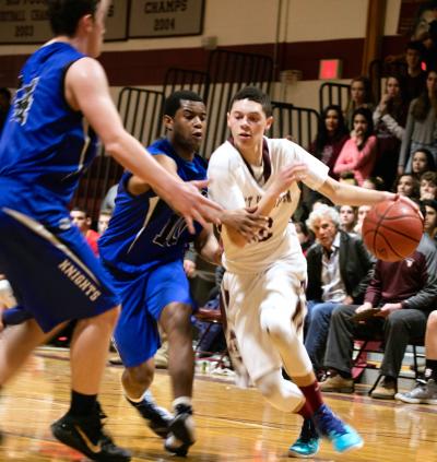 Brandon Kennedy-Gay drove to the basket in Tuesday night's game.