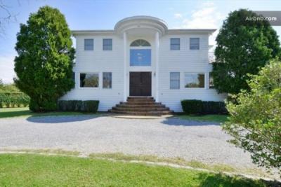 John Templeman's South Federal Street, Montauk, house as it appears on its Airbnb listing, where it lists for up to $1,600 a night plus fees.