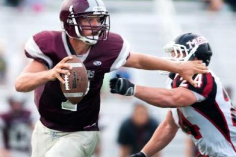 Cort Heneveld makes a move during a September 2013 game.