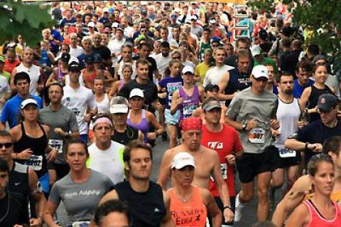 Sleepy Springs was alive with the sound of rhythmic footfalls Saturday morning as the marathoners and half-marathoners set out from behind the school.