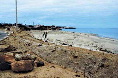 Sand dredged from the bottom of the Montauk Harbor Inlet has been added to a beach just east of the Soundview Drive community.