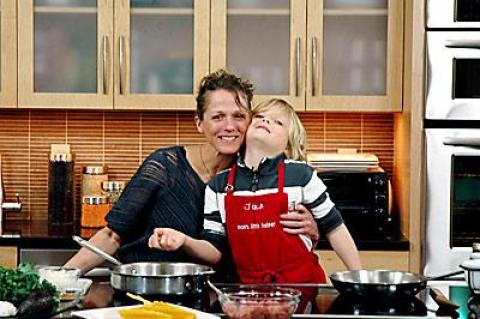 Stefanie Sacks and her 6-year-old son, Jack Dec, cooked up turkey tacos and sautéed kale with garlic in the LTV kitchen for the first episode of Ms. Sacks’s show, “Chew on This.”