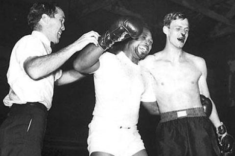 Nose bloodied and eyes watering, George Plimpton was nonetheless triumphant, in his way, after a stint in the ring with Archie Moore.