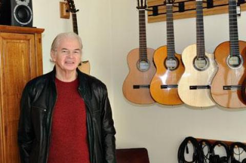 Allen Merrill’s Guitar Studio of East Hampton offers instruction, recording and mixing services, and a select number of guitars for sale.