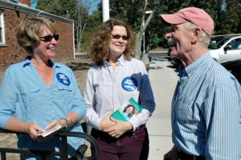 Kathee Burke-Gonzalez, who is running for a seat on the East Hampton Town Board, with Afton DiSunno, a town trustees candidate, spoke with John O’Connor outside the Amagansett Post Office on Monday.