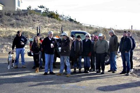 The inaugural Shoreline Sweep beach cleanup brought volunteers to the ocean beaches from Montauk Point to Georgica under sunny skies Saturday. Above, Supervisor Larry Cantwell, center, posed with Dell Cullum, the event’s organizer, and others at Napeague Lane in Amagansett.