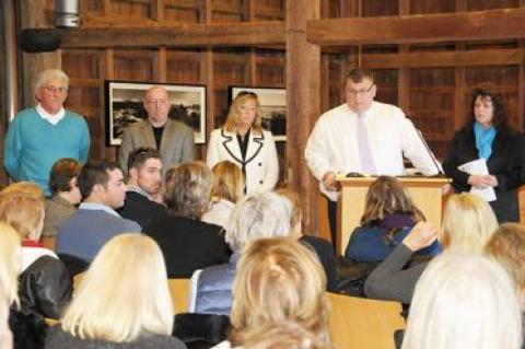 Michael Sendlenski, the East Hampton Town attorney, spoke at a recent workshop on the town’s new rental registration law. Supervisor Larry Cantwell has said he hoped that in the future town meetings should include a provision allowing Spanish-speaking residents to take part.