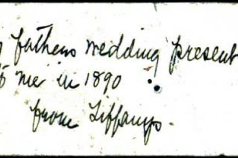 Carrie Milliken de Graff’s note on the back of her husand’s calling card identifies the Tiffany’s clock as a wedding gift from her father.