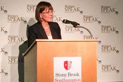 Judith Miller, whose articles for The New York Times corroborated the Bush administration’s incorrect claims about Saddam Hussein’s arsenal of weapons of mass destruction, reflected on that period during a reading at Stony Brook Southampton last week.