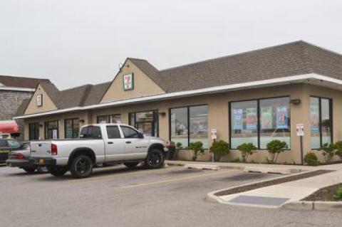 Over Memorial Day weekend, the Montauk 7-Eleven was the scene of an early-morning brawl that resulted in eight arrests.