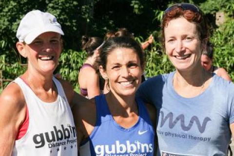 The women’s top three were Tara Farrell, center, Barbara Gubbins, at left, and Sinead FitzGibbon.