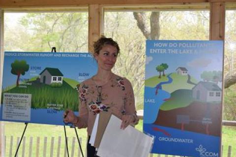 Laura Tooman of Concerned Citizens of Montauk announced that Christopher Gobler of Stony Brook University will analyze water samples taken from Fort Pond, which has experienced blooms of toxic blue-green algae.