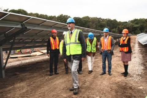 East Hampton Town Supervisor Peter Van Scoyoc and members of the town board toured the Accabonac Solar installation, which will provide renewable and emissions-free electricity to the grid.