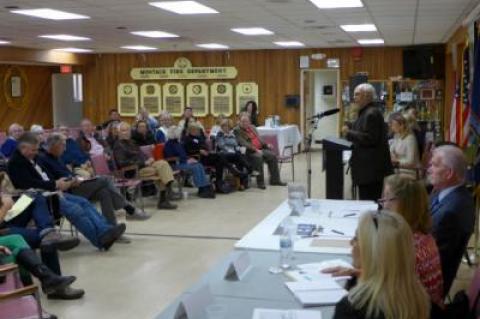 The Concerned Citizens of Montauk held a candidates' forum at the Montauk Firehouse on Sunday.