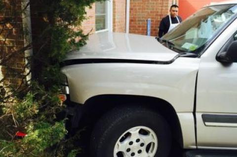 E.M.T.s having breakfast were already on the scene when an elderly man drove into the side of the East Hampton bagel shop.