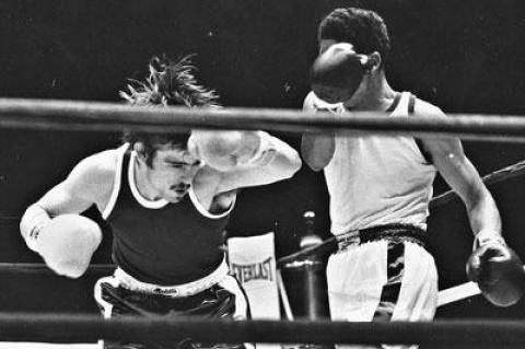 Peter Wood, left, and Jose Ventura in the 1971 sub-novice middleweight championship bout at Madison Square Garden.